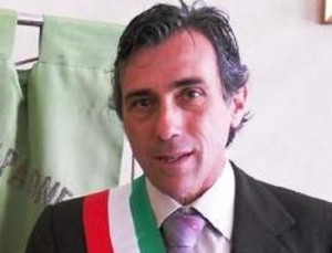 Franco Froio, sindaco di Montepaone. Irrevocabili le sue dimissioni