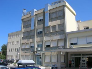 Lavoratori Ospedale di Soverato senza stipendio, incontro in Prefettura