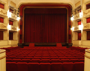 Chiaravalle – Teatro, al via la stagione artistica 2014