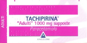 Tachipirina, gli esperti lanciano l’allarme: “Provoca infarto e ictus”