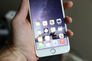 Apple richiama iPhone 6 Plus difettosi, fanno foto sfocate
