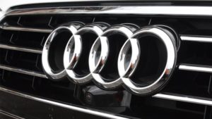 Audi richiama 330mila veicoli: rischio incendio
