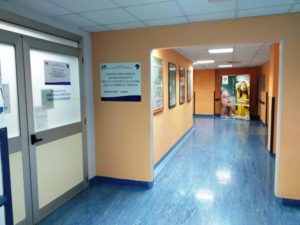 Paziente affetta da fibrosi cistica partorisce nell’ospedale di Lamezia Terme