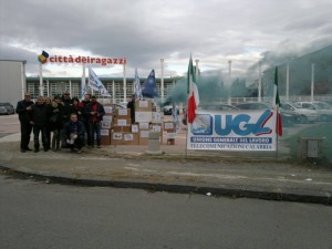 Calabria – Lavoratori Telecom Italia in protesta contro le societarizzazioni